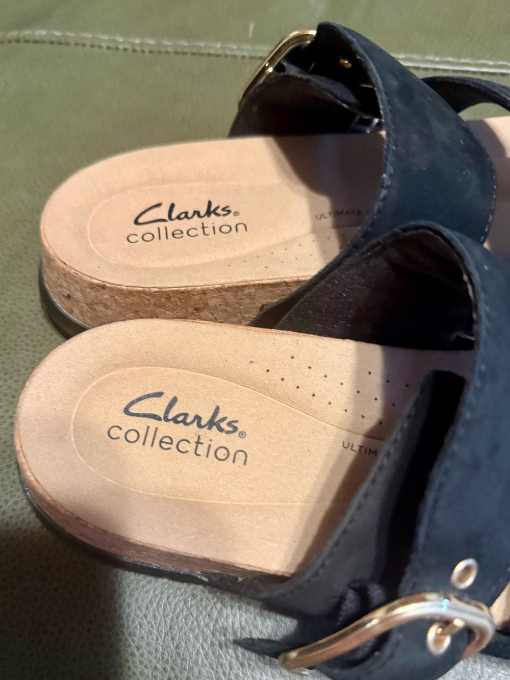 Clarks Double-Strap Toe-Thong Sandals, Size 8 - Picture 2 of 7